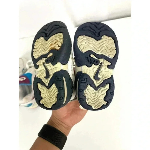 VTG 2 Pair Nike Kid Sneakers Shoes Toddler Sz 3 Girls Size 9 Rare Air Max 1995 - Picture 10 of 10